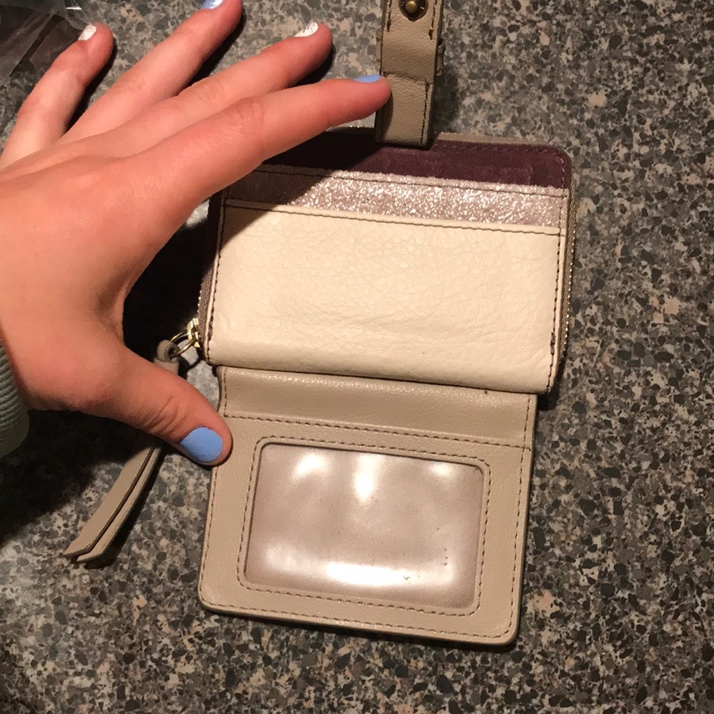 Fossil wallet - Picture 3 of 4